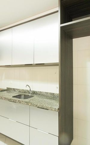 Apartamento à venda com 85m², 2 quartos e 2 vagasCozinha