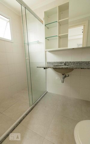 Apartamento à venda com 85m², 2 quartos e 2 vagasBanheiro da  Suite