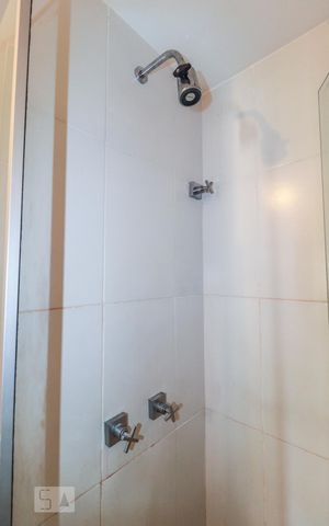 Apartamento à venda com 86m², 3 quartos e 2 vagas Apartamento à venda com 86m², 3 quartos e 2 vagasBanheiro Social