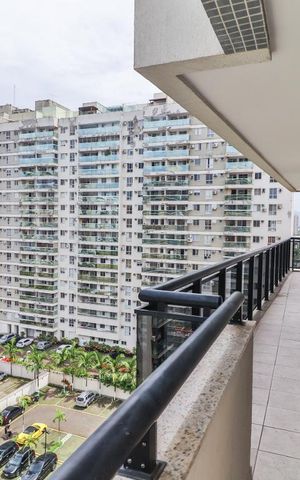 Apartamento à venda com 86m², 3 quartos e 2 vagas Apartamento à venda com 86m², 3 quartos e 2 vagasVaranda Sala