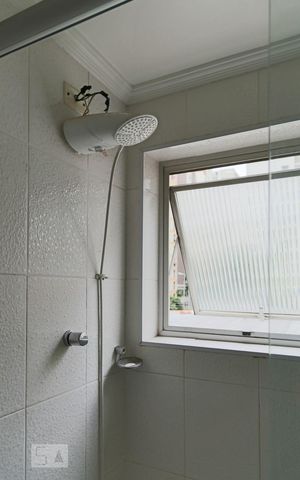 Apartamento para alugar com 60m², 2 quartos e sem vaga Apartamento para alugar com 60m², 2 quartos e sem vagaBanheiro