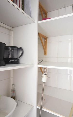 Apartamento para alugar com 352m², 4 quartos e 4 vagas Apartamento para alugar com 352m², 4 quartos e 4 vagasDespensa