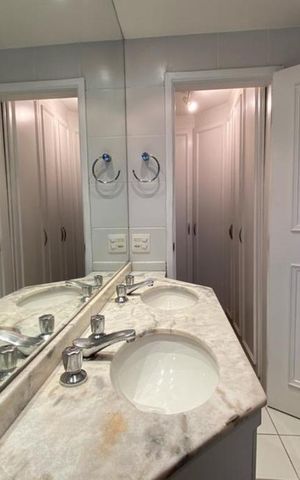 Apartamento à venda com 64m², 1 quarto e 2 vagas Apartamento à venda com 64m², 1 quarto e 2 vagasBanheiro