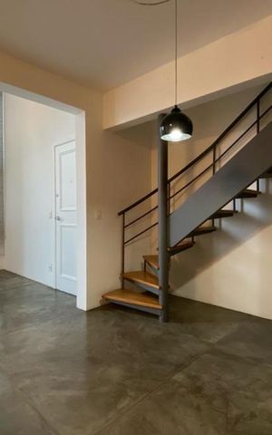 Apartamento à venda com 64m², 1 quarto e 2 vagas Apartamento à venda com 64m², 1 quarto e 2 vagasSala de Jantar