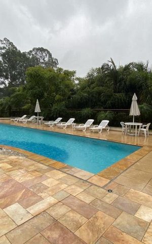Apartamento à venda com 64m², 1 quarto e 2 vagas Apartamento à venda com 64m², 1 quarto e 2 vagasÁrea comum - Piscina