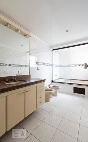 Apartamento à venda com 168m², 4 quartos e 2 vagasSuíte quarto 4