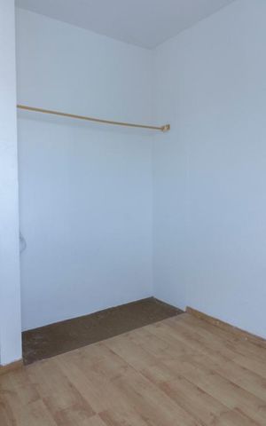 Apartamento à venda com 60m², 2 quartos e 1 vagaQuarto 02