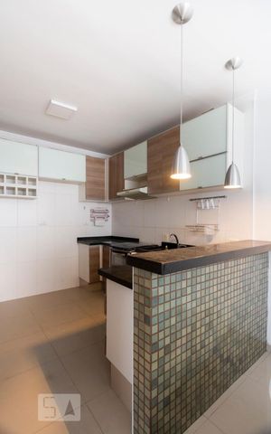 Casa para alugar com 200m², 3 quartos e 2 vagasCozinha
