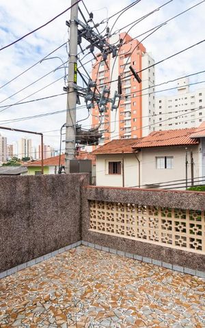 Casa para alugar com 200m², 3 quartos e 2 vagasÁrea externa da Área de serviço