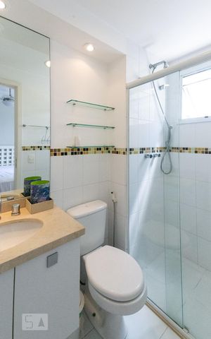 Apartamento para alugar com 57m², 2 quartos e 2 vagas Apartamento para alugar com 57m², 2 quartos e 2 vagasBanheiro Suíte 1