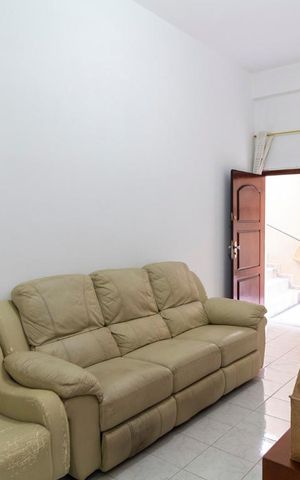 Casa para alugar com 78m², 2 quartos e 1 vagaSala
