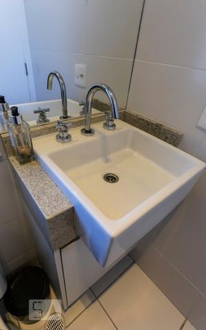 Apartamento para alugar com 38m², 1 quarto e 1 vaga Apartamento para alugar com 38m², 1 quarto e 1 vagaBanheiro Suite