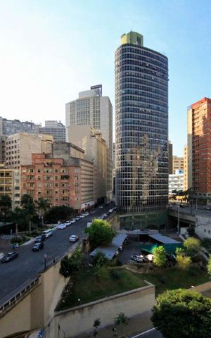 Apartamento à venda com 50m², 2 quartos e sem vagaVista
