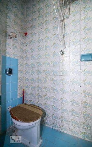 Apartamento para alugar com 150m², 2 quartos e sem vaga Apartamento para alugar com 150m², 2 quartos e sem vagaBanheiro de serviço