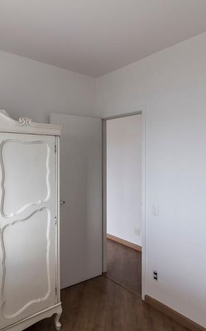 Apartamento para alugar com 76m², 2 quartos e 1 vagaQuarto 