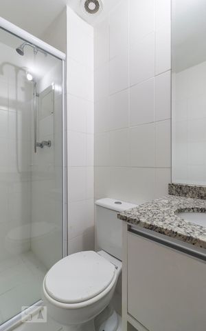 Apartamento para alugar com 76m², 2 quartos e 1 vagaBanheiro