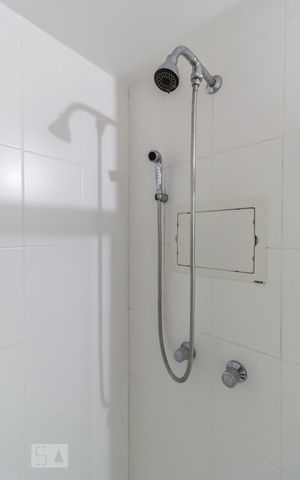 Apartamento para alugar com 76m², 2 quartos e 1 vagaBanheiro