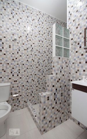 Apartamento para alugar com 80m², 2 quartos e sem vagaBanheiro