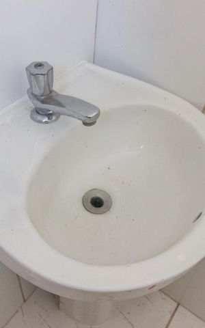 Casa de condomínio para alugar com 31m², 1 quarto e sem vagaBanheiro