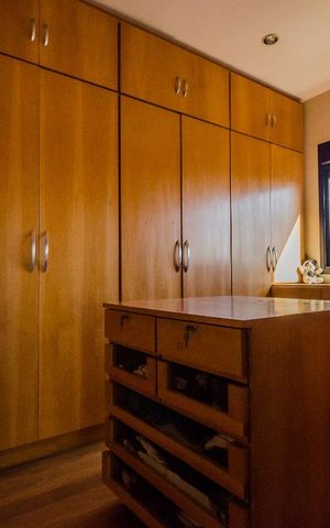 Apartamento à venda com 319m², 4 quartos e 5 vagas Apartamento à venda com 319m², 4 quartos e 5 vagasCloset Suíte 4