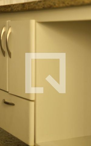 Apartamento para alugar com 78m², 2 quartos e 2 vagasCozinha - Armários