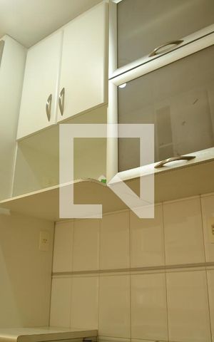 Apartamento para alugar com 78m², 2 quartos e 2 vagasCozinha - Armários