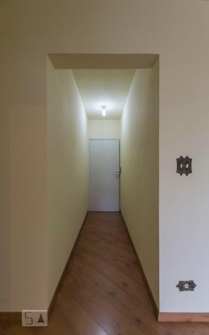 Apartamento à venda com 45m², 1 quarto e sem vagaSala (Entrada)
