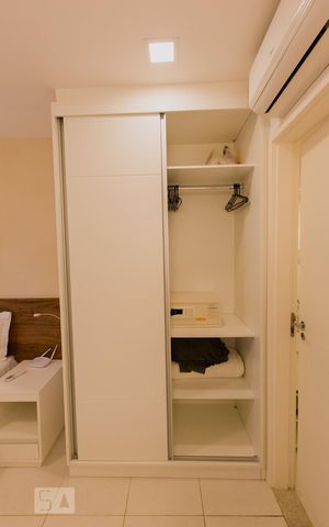 Studio à venda com 28m², 1 quarto e 1 vaga Studio à venda com 28m², 1 quarto e 1 vagaQuarto - 7