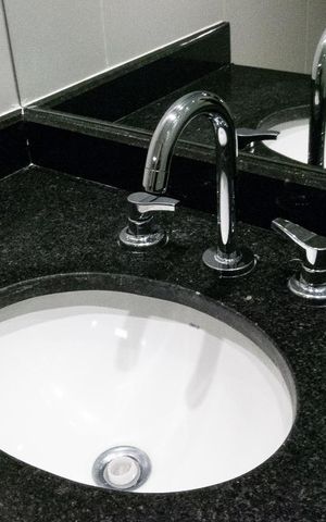 Apartamento para alugar com 38m², 1 quarto e 2 vagas Apartamento para alugar com 38m², 1 quarto e 2 vagasBanheiro Social
