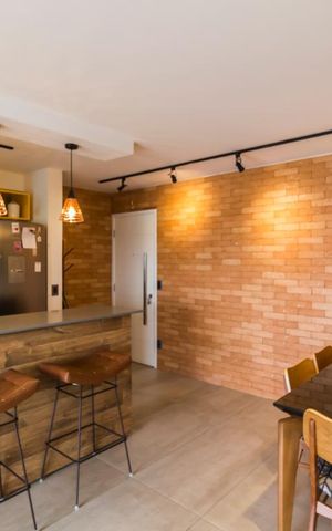 Apartamento à venda com 77m², 1 quarto e 2 vagasSala