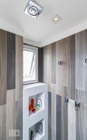 Apartamento à venda com 77m², 1 quarto e 2 vagasBanheiro suíte