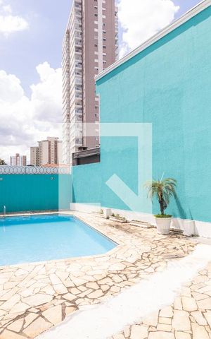 Casa de condomínio à venda com 180m², 3 quartos e 3 vagasÁrea comum - Piscina