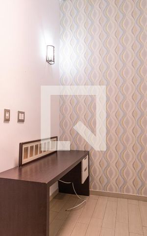 Casa de condomínio à venda com 180m², 3 quartos e 3 vagasEscritório