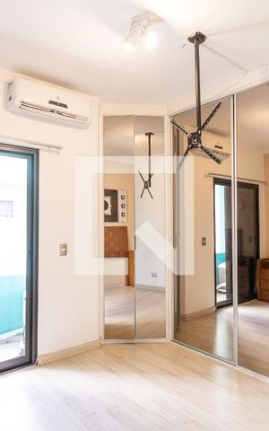 Casa de condomínio à venda com 180m², 3 quartos e 3 vagasSuite