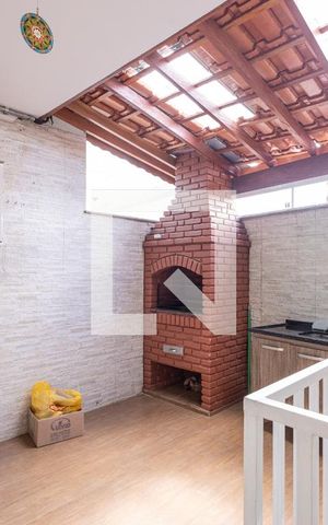 Casa de condomínio à venda com 180m², 3 quartos e 3 vagasÁrea de Serviço/ churrasqueira