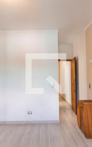 Casa de condomínio à venda com 180m², 3 quartos e 3 vagasSuite