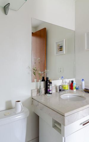 Apartamento à venda com 93m², 1 quarto e 1 vaga Apartamento à venda com 93m², 1 quarto e 1 vagaBanheiro da suíte