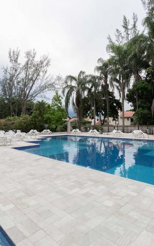 Apartamento à venda com 140m², 5 quartos e 2 vagasPiscina