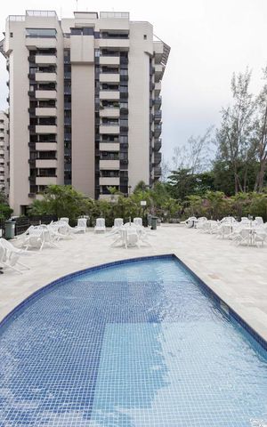 Apartamento à venda com 140m², 5 quartos e 2 vagasPiscina