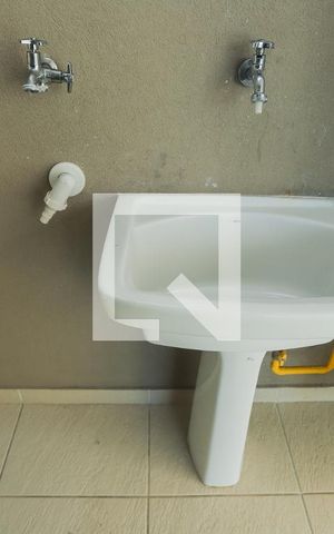 Apartamento para alugar com 72m², 3 quartos e 2 vagasÁrea de Serviço
