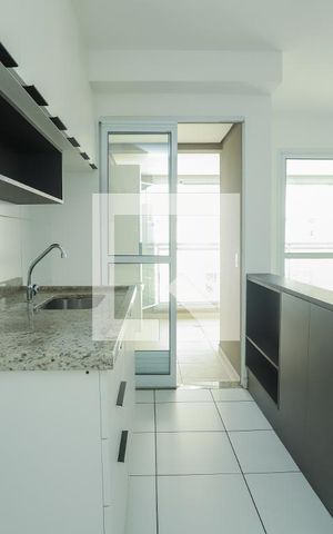 Apartamento para alugar com 72m², 3 quartos e 2 vagasCozinha