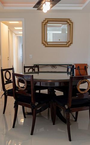 Apartamento para alugar com 140m², 4 quartos e 2 vagas Apartamento para alugar com 140m², 4 quartos e 2 vagasSala