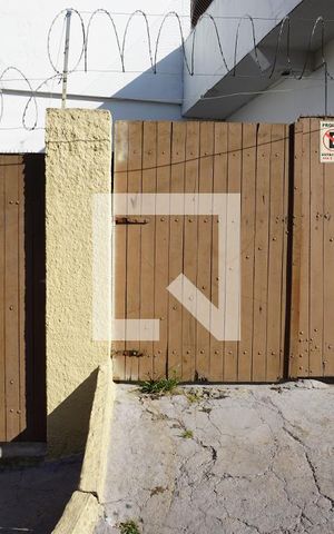 Casa à venda com 140m², 3 quartos e 3 vagasFachada