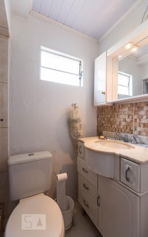 Apartamento à venda com 118m², 3 quartos e 1 vaga Apartamento à venda com 118m², 3 quartos e 1 vagaBanheiro 2