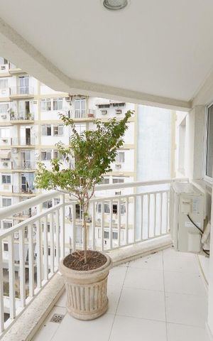 Apartamento à venda com 52m², 2 quartos e 1 vagaVaranda sala