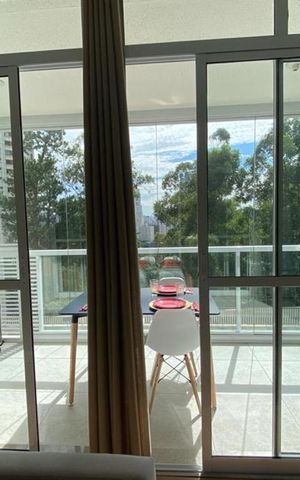 Studio para alugar com 35m², 1 quarto e 1 vaga Studio para alugar com 35m², 1 quarto e 1 vagaSacada