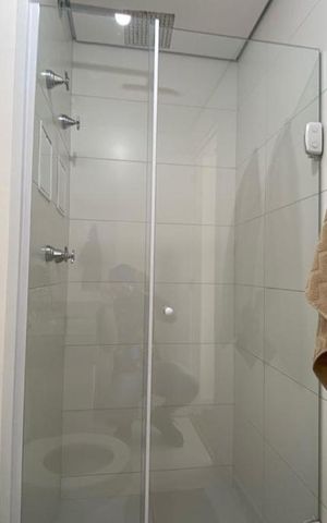 Studio para alugar com 35m², 1 quarto e 1 vaga Studio para alugar com 35m², 1 quarto e 1 vagaBanheiro