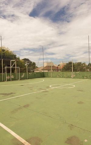 Apartamento à venda com 60m², 3 quartos e 1 vaga Apartamento à venda com 60m², 3 quartos e 1 vagaQuadra de esportes
