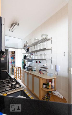 Apartamento para alugar com 125m², 2 quartos e 2 vagasCozinha