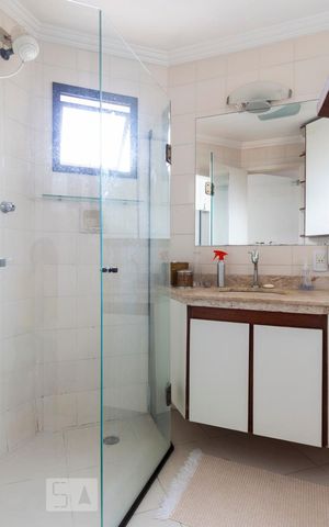 Apartamento para alugar com 125m², 2 quartos e 2 vagasBanheiro social